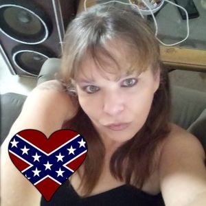 Meet your Posher, Shana robert